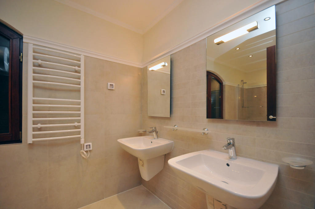 St.George Apartments Petrovac Стая снимка